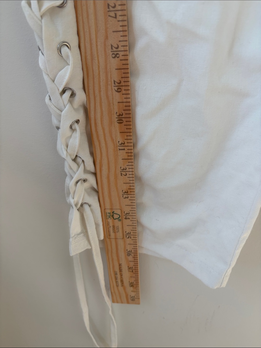 White Lace-Up Drawstring Capris - Picture 11 of 11